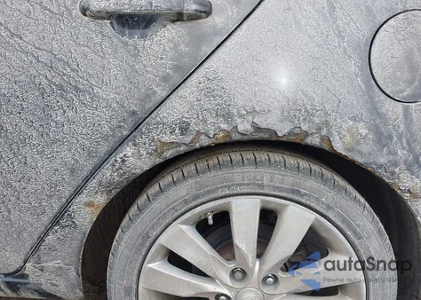 2010 Kia Forte Sx z USA, uszkodzony, nr VIN KNAFW4A3XA5236116